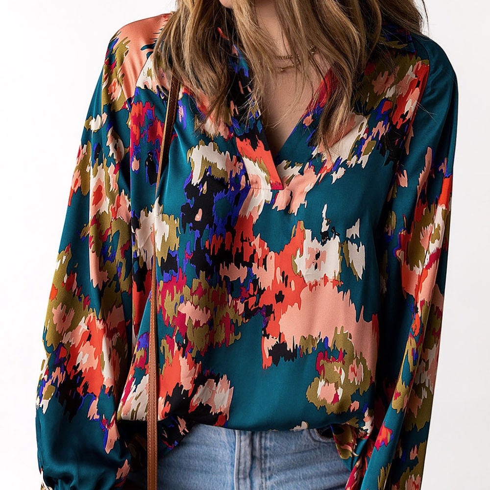 Green Graffiti Printed V Neck Puff Sleeve Blouse